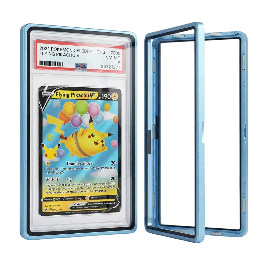 Graded Card Slab Bumper aus Aluminium und Hartglas mit UV‑Schutz, geöffnet mit PSA Slab und Pokémon Karte, Premium Schutzhülle für PSA CGC BGS