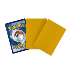 Orangene Dual Sleeves Standard Size mit eingesteckter Pokémon Sammelkarte – matte, blickdichte TCG Kartenhüllen für Premium Kartenschutz