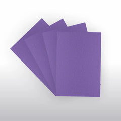 Drei lilane Card Sleeves nebeneinander, matte Kartenhüllen Standard Size 66x91mm für Pokémon Karten, One Piece und Magic the Gathering