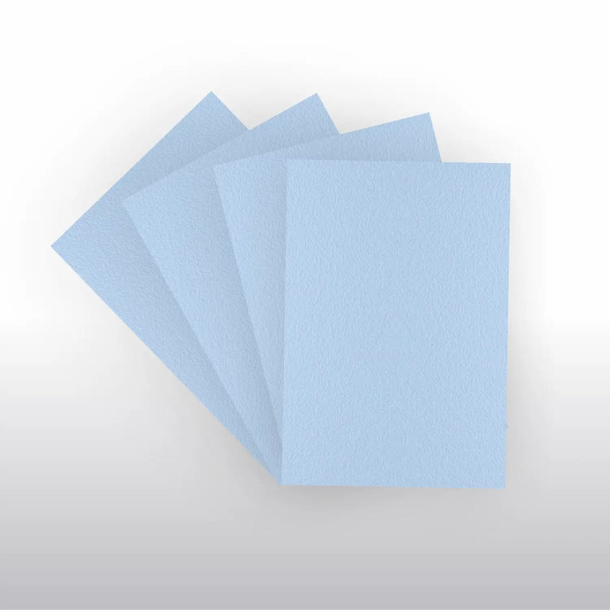 Drei  hell blaue light blue Yu-Gi-Oh Sleeves Japanese Size nebeneinander liegend Detailansicht