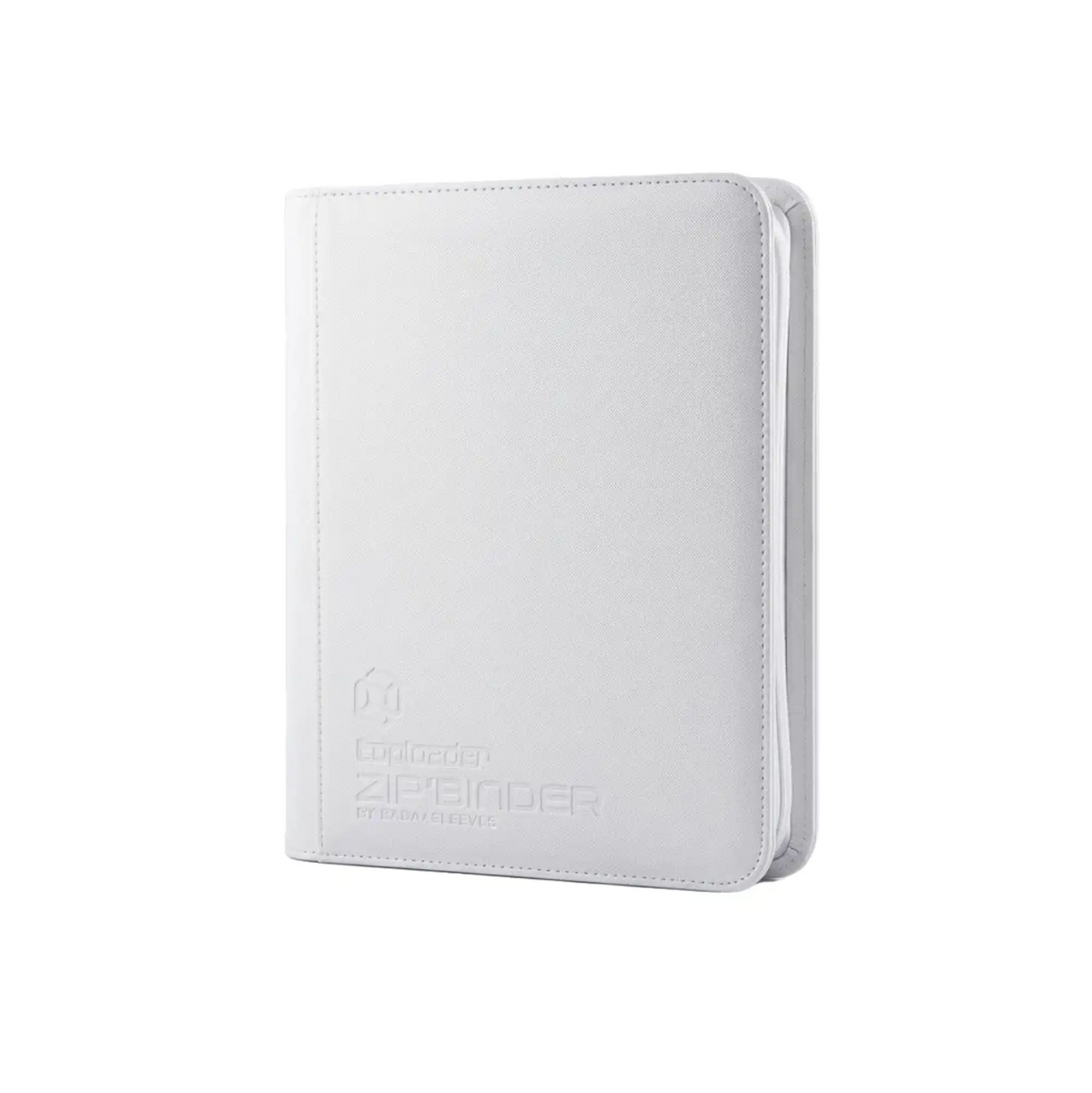 Weißer kompakter Toploader Binder aus PU‑Leder komplett weiß innen und außen, geöffnet mit eingesteckten Topladern und Trading Cards, Platz für 112 Karten