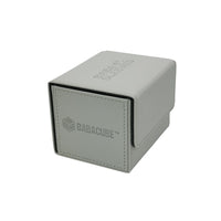 BabaCube Deckbox Weiß – 100+ Double-Sleeved Deckbox für Yu‑Gi‑Oh!, Pokémon, MTG, One Piece & Riftbound (2 Decktrenner)